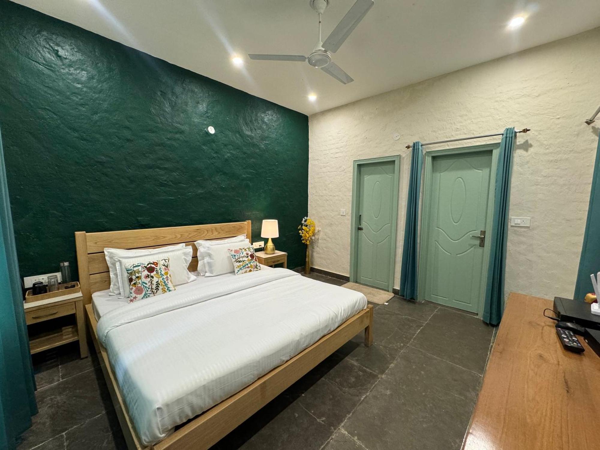 Cliff House, 3Br Lux Farmhouse 2Km To Rajpur Road Dehradun Exteriör bild