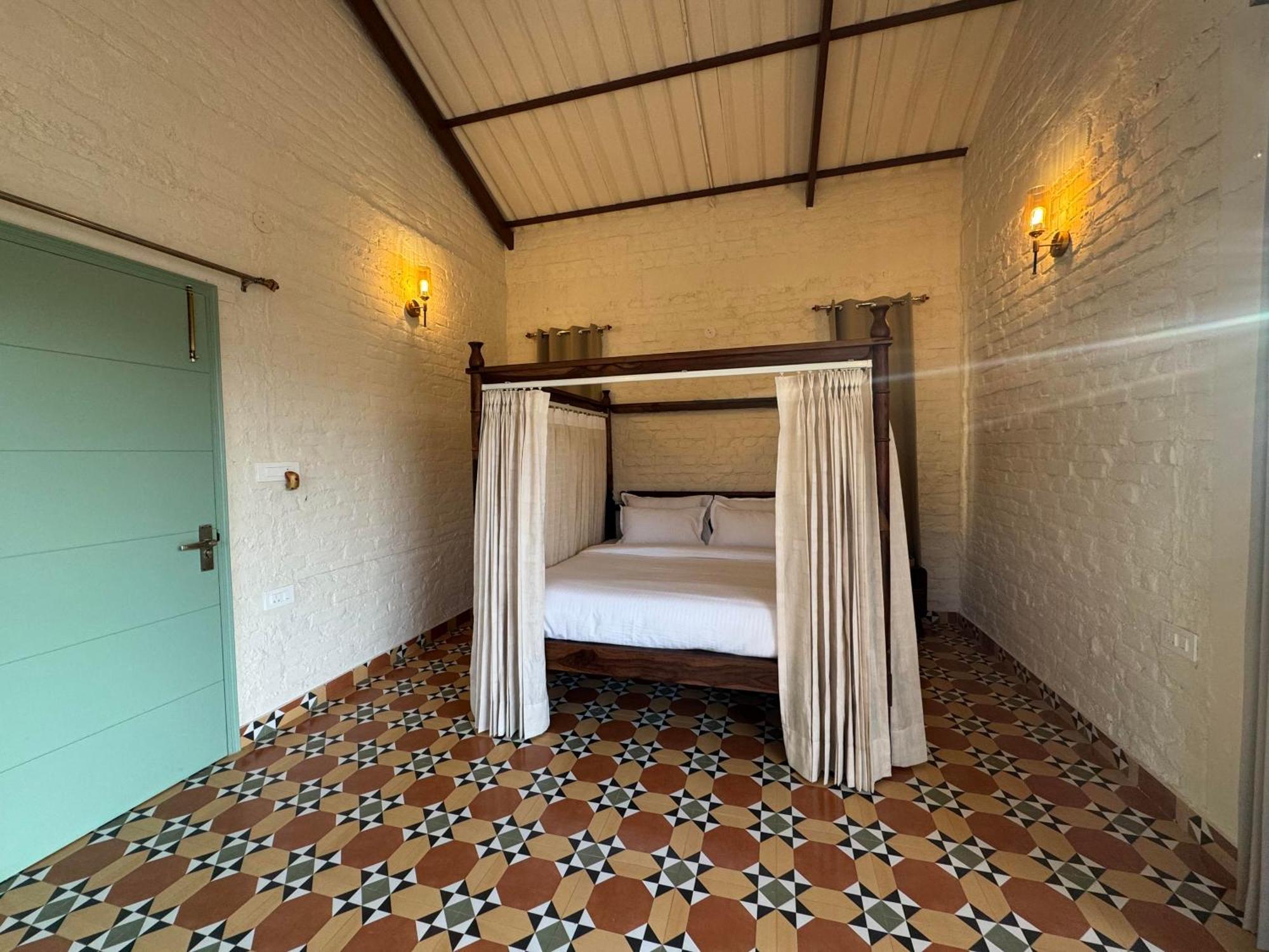 Cliff House, 3Br Lux Farmhouse 2Km To Rajpur Road Dehradun Exteriör bild